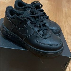 Nike little boys